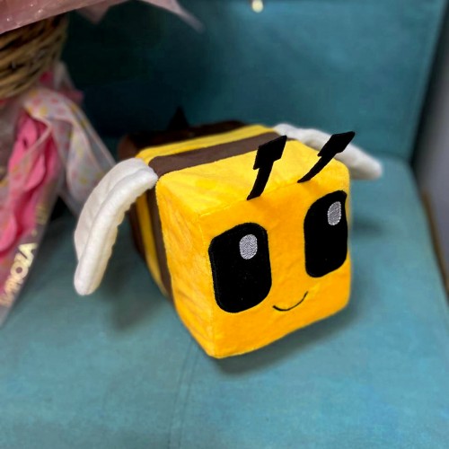 Игрушка мягкая Пчелка Пиксель 18 см